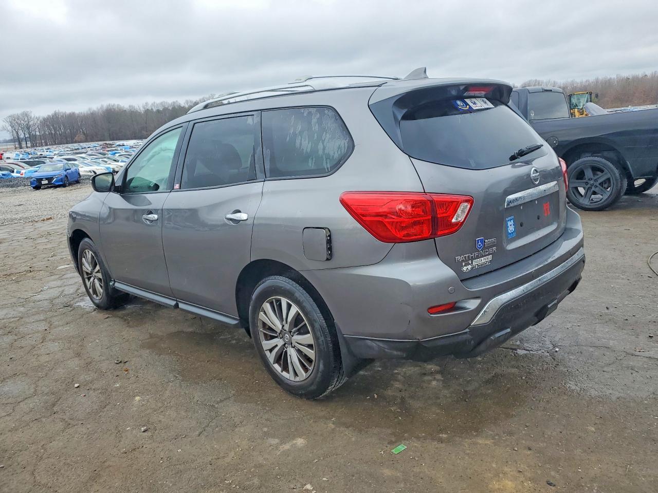 2019 NISSAN PATHFINDER