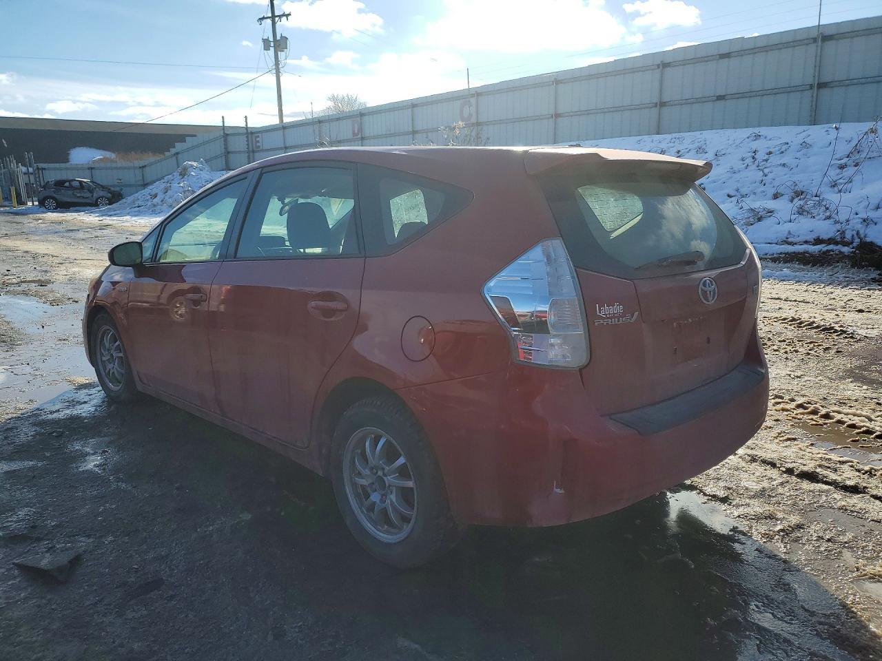 2012 TOYOTA PRIUS V