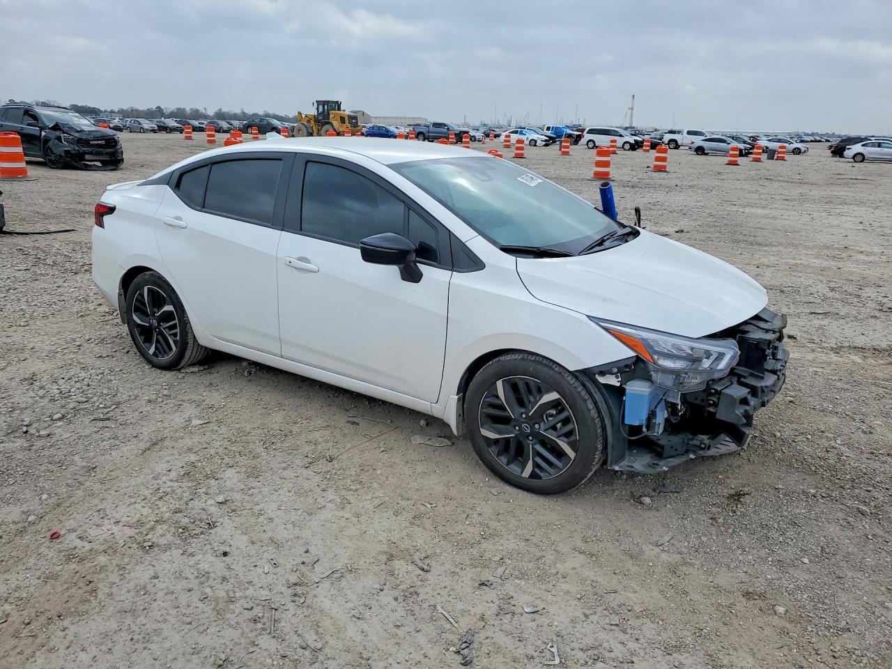 2023 NISSAN VERSA