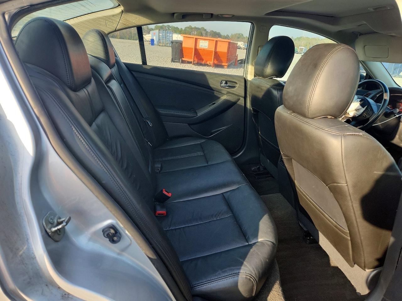 2012 NISSAN ALTIMA