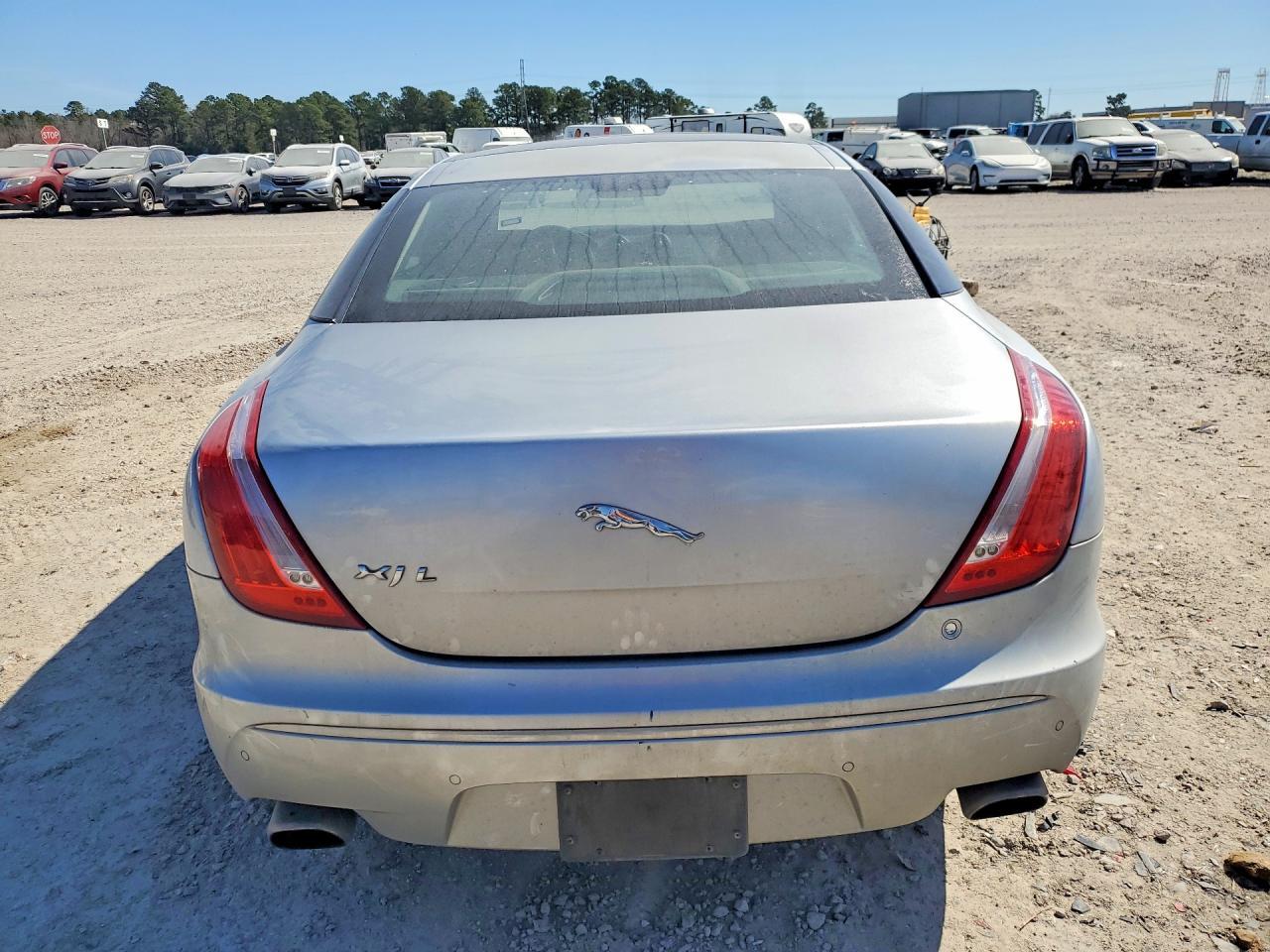 2012 JAGUAR Xj-Series