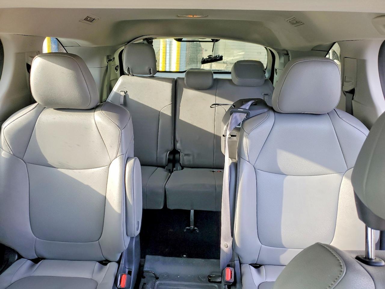 2022 TOYOTA SIENNA