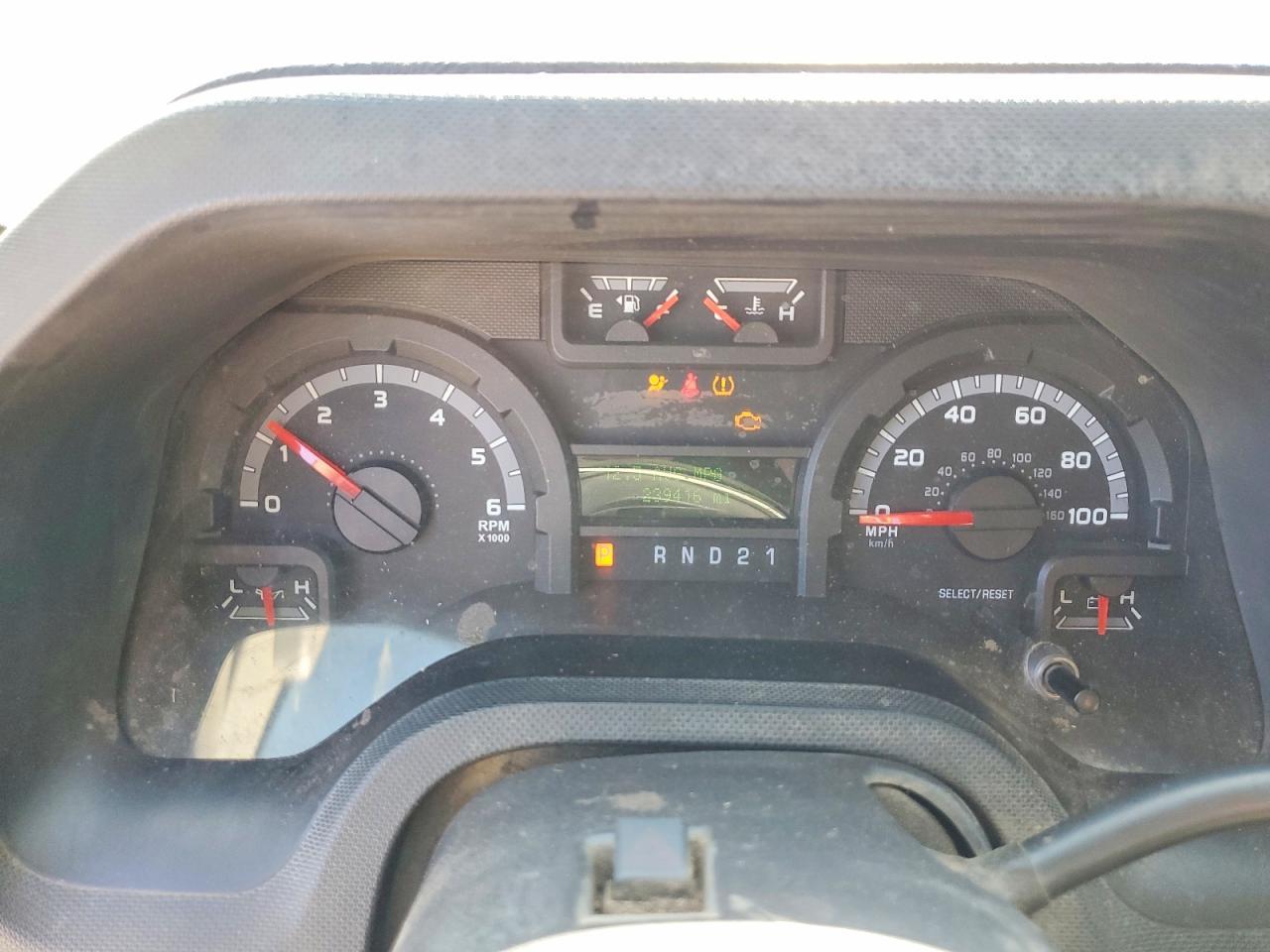 2009 FORD Econoline E350