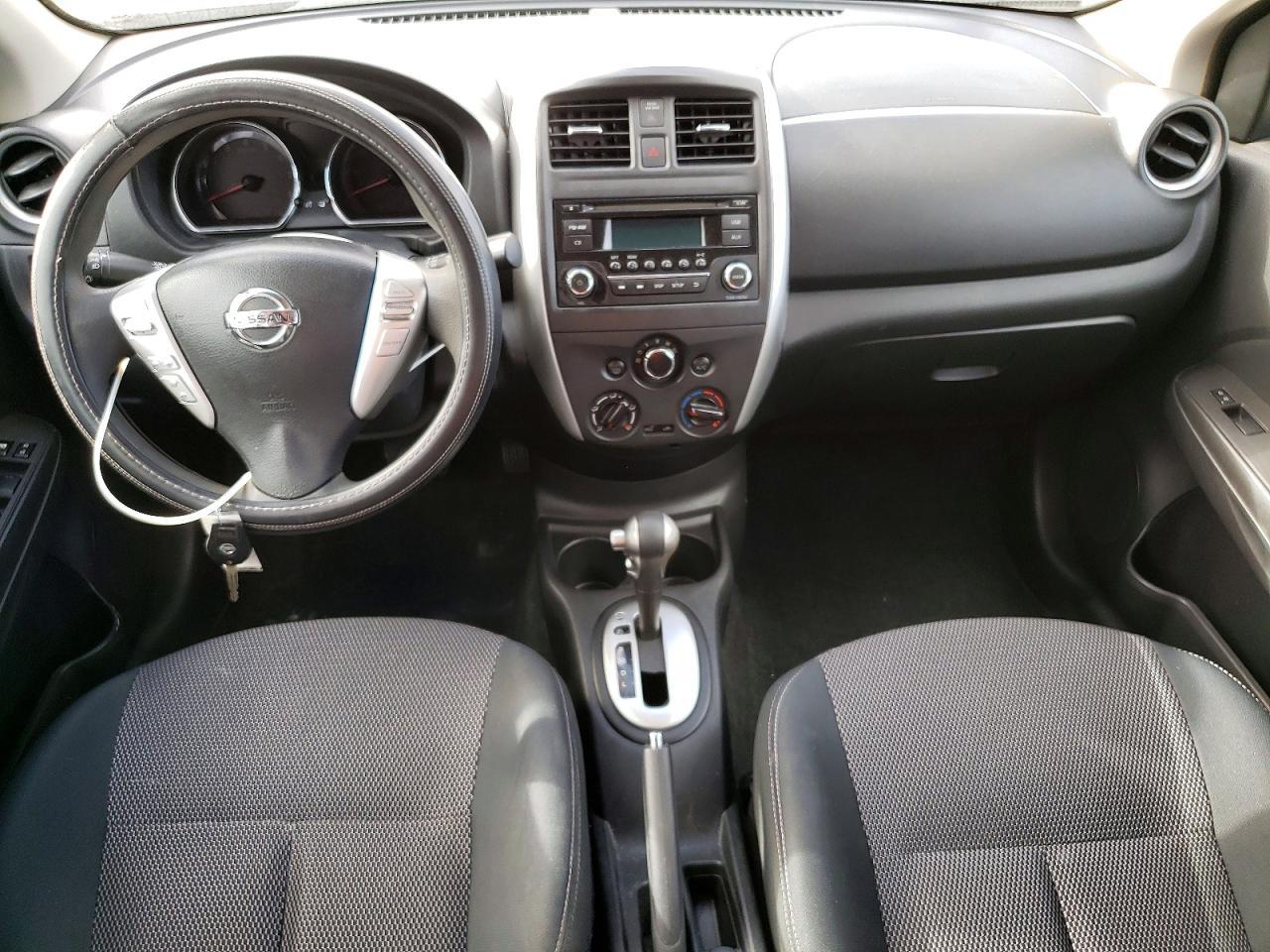 2015 NISSAN VERSA