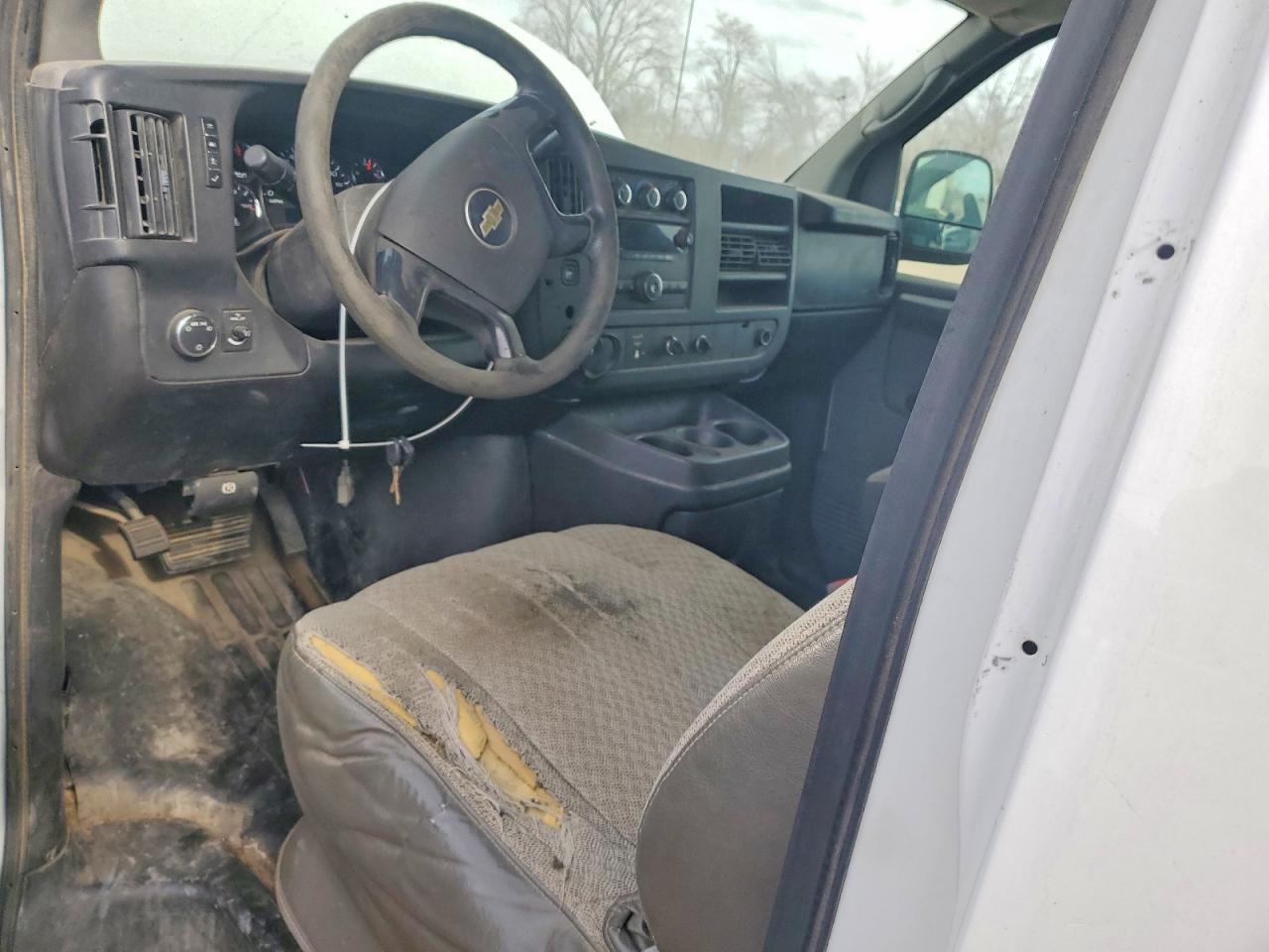 2009 CHEVROLET EXPRESS 2500