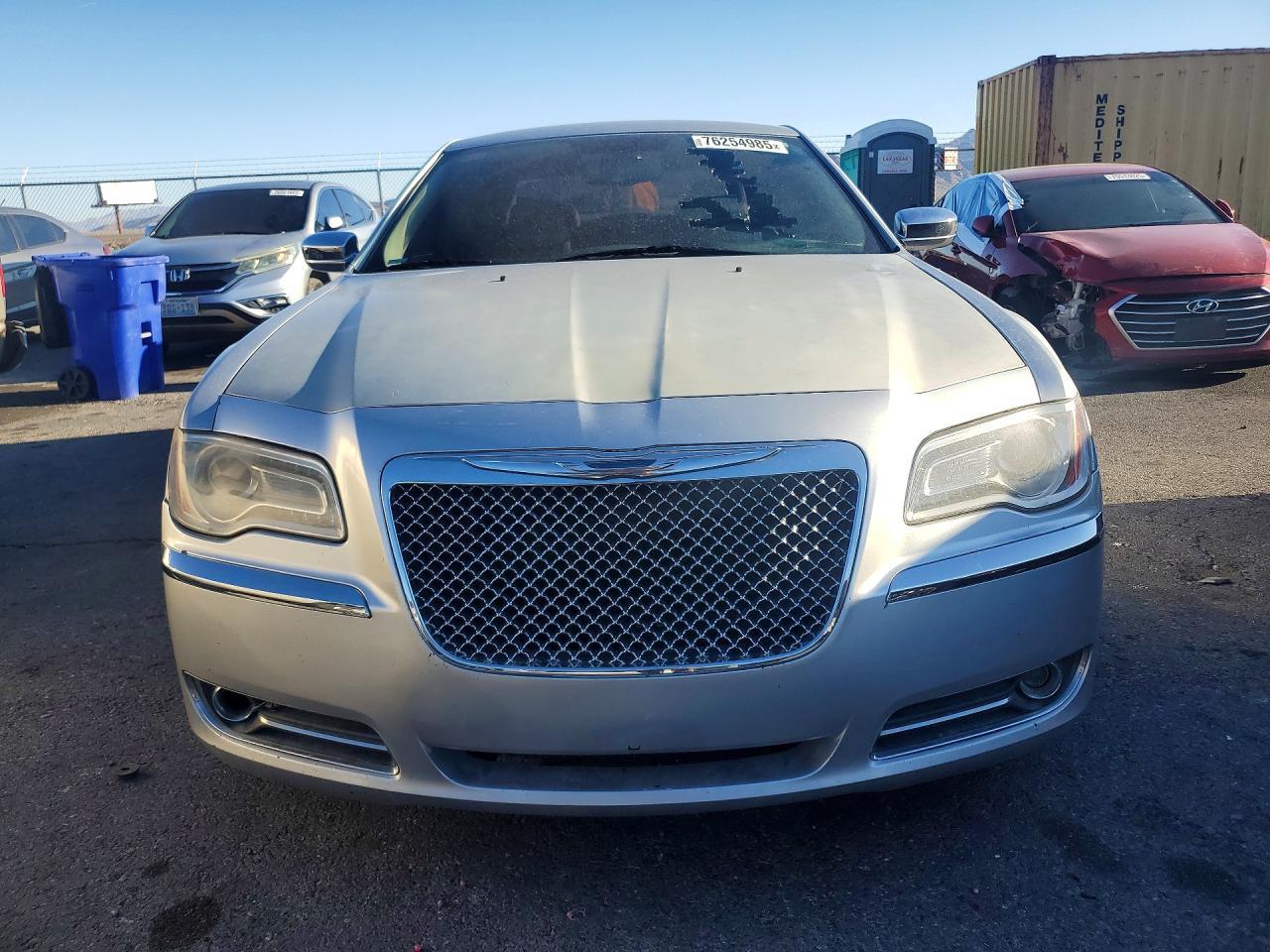 2011 CHRYSLER 300