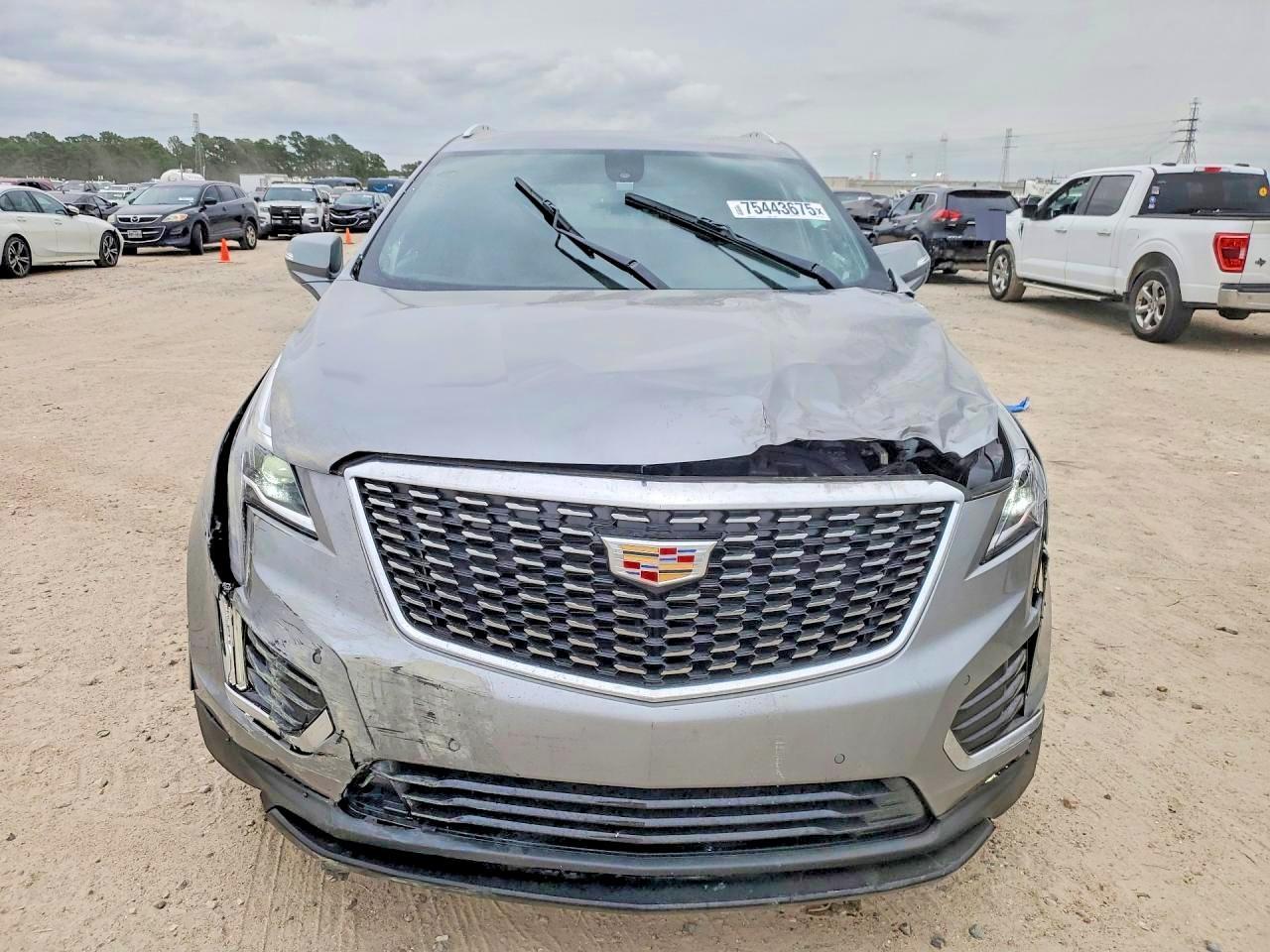 2025 CADILLAC XT5
