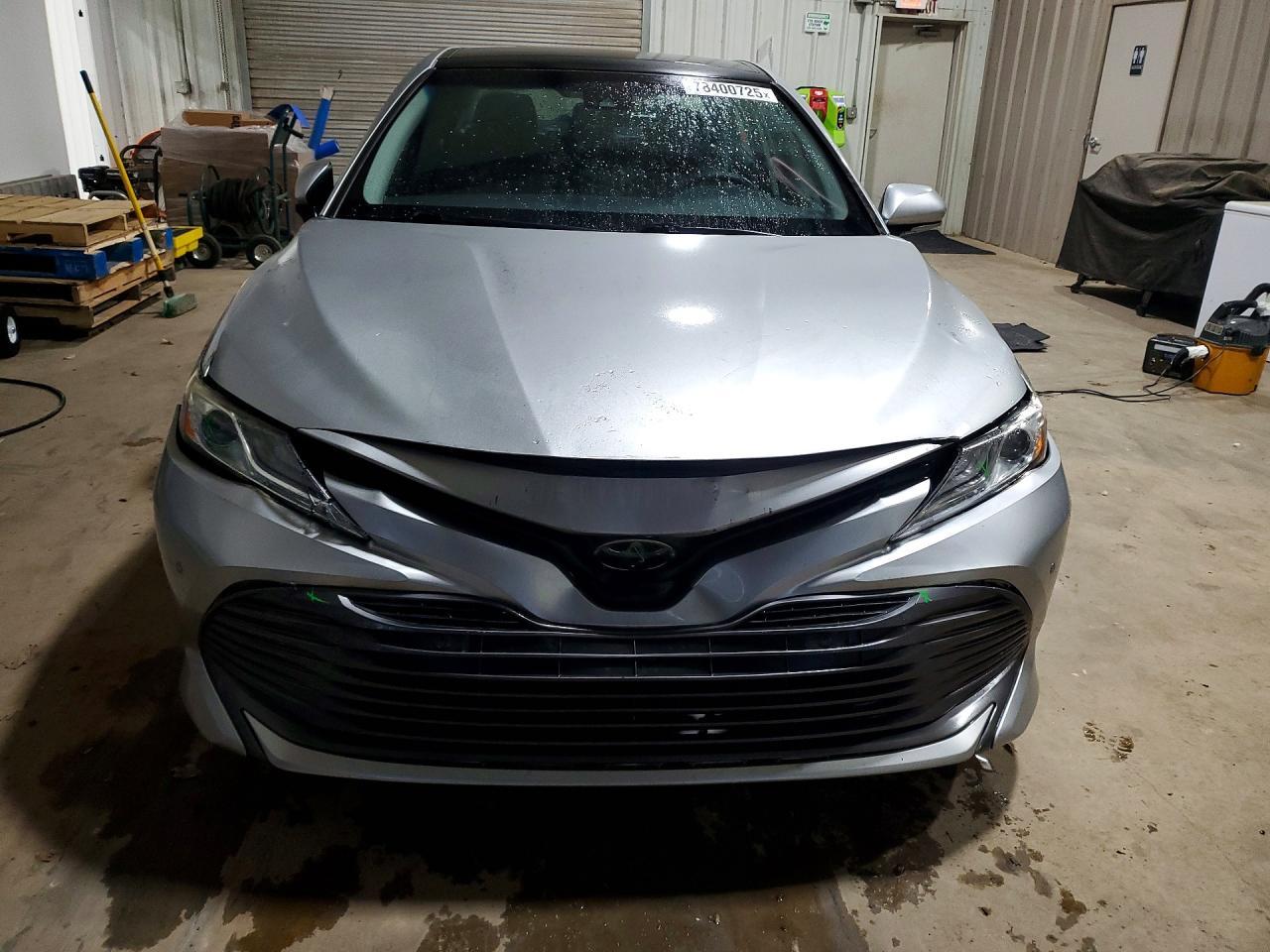 2018 TOYOTA CAMRY