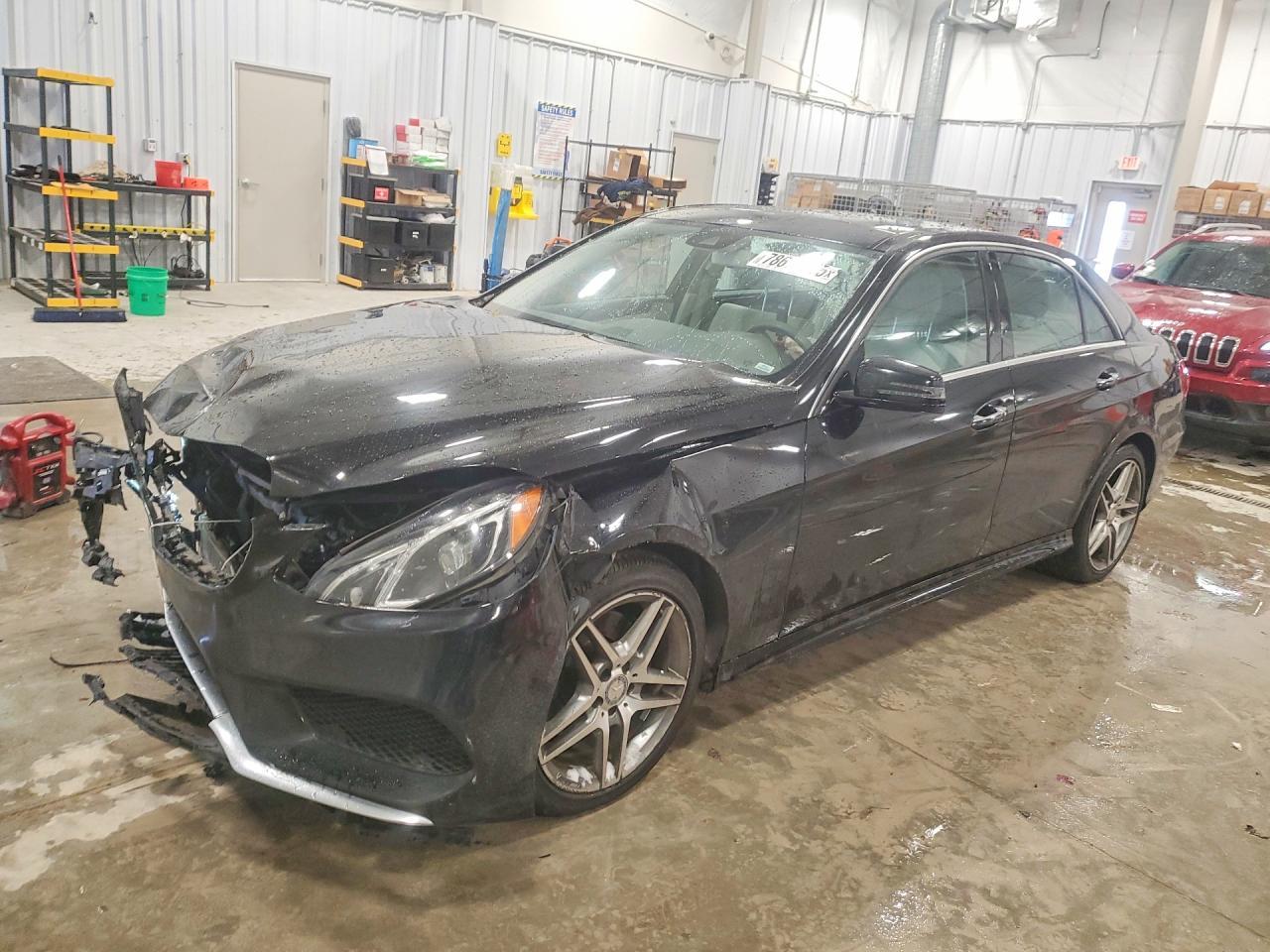 2016 MERCEDES-BENZ E-Class