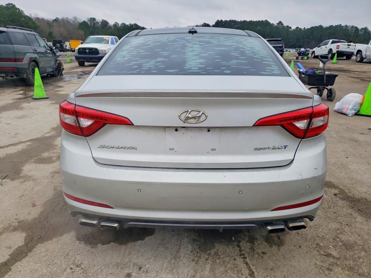 2015 HYUNDAI SONATA