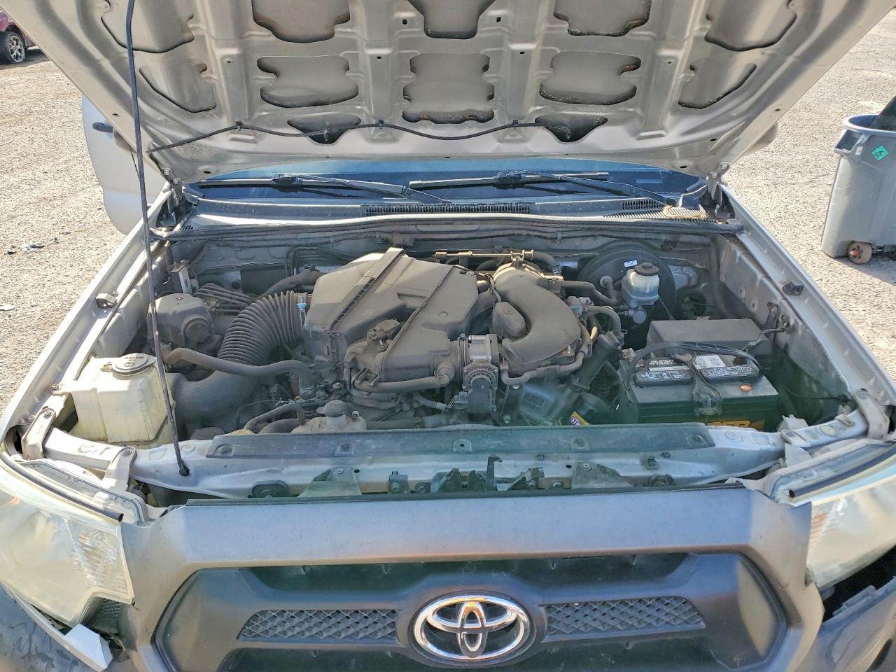 2012 TOYOTA TACOMA