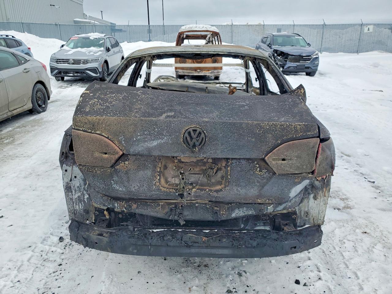 2011 VOLKSWAGEN JETTA