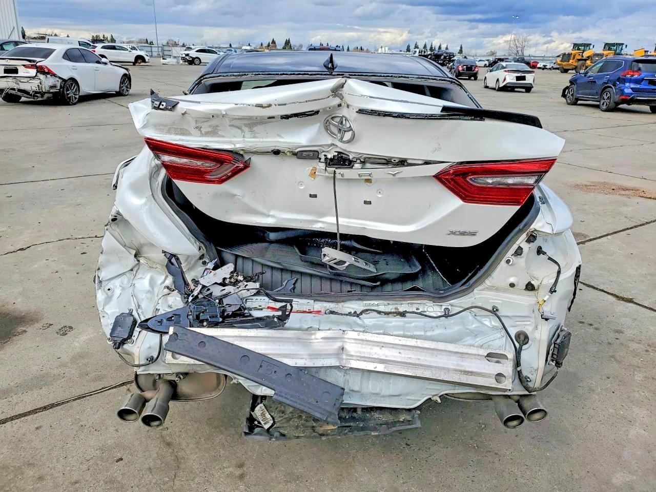 2022 TOYOTA CAMRY