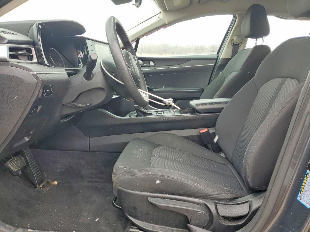 2022 KIA K5