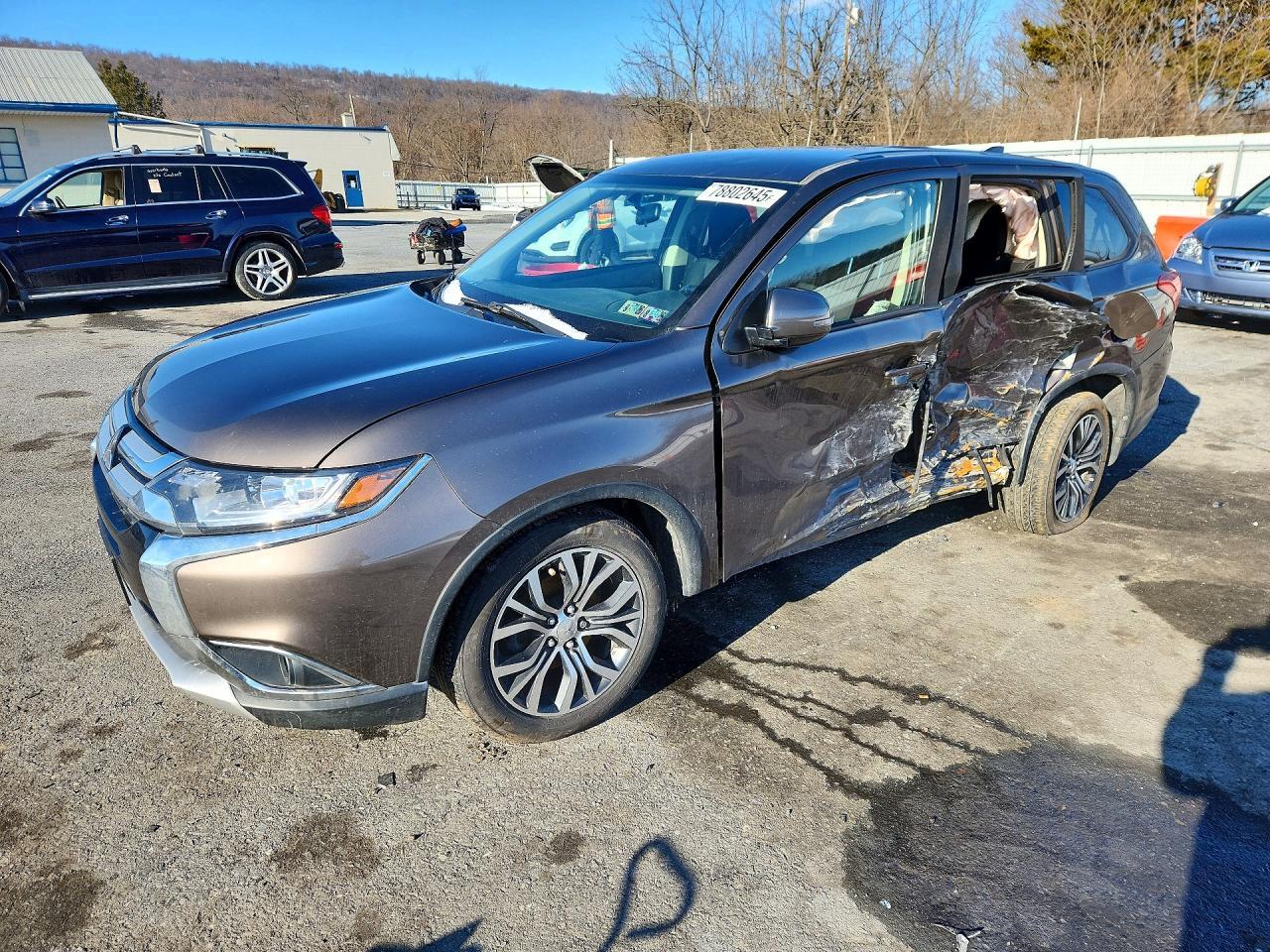 2017 MITSUBISHI outlander