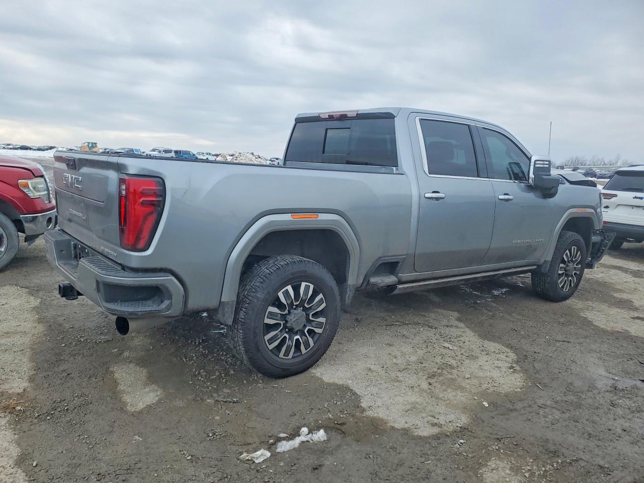 2024 GMC Sierra