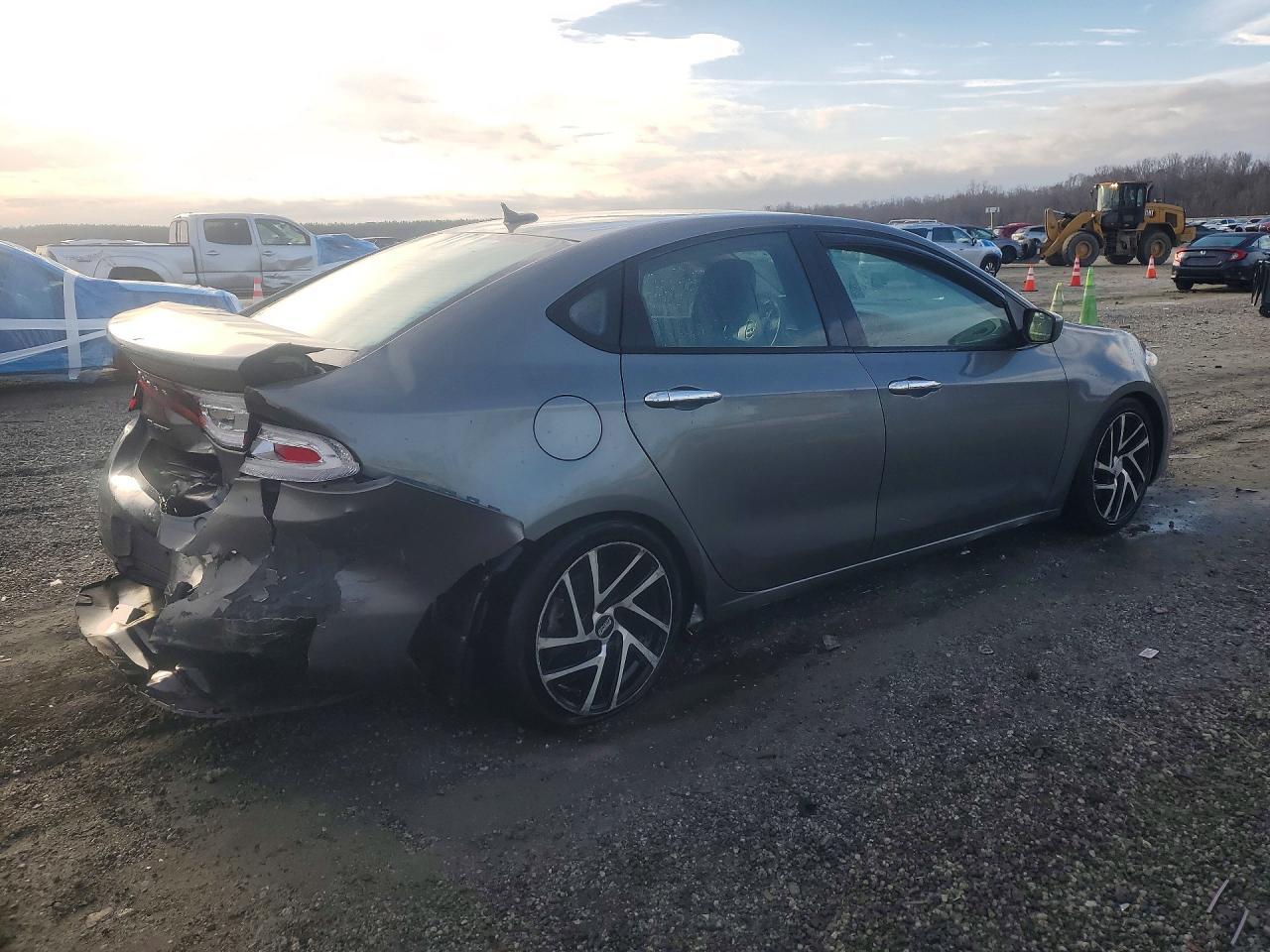 2013 DODGE Dart