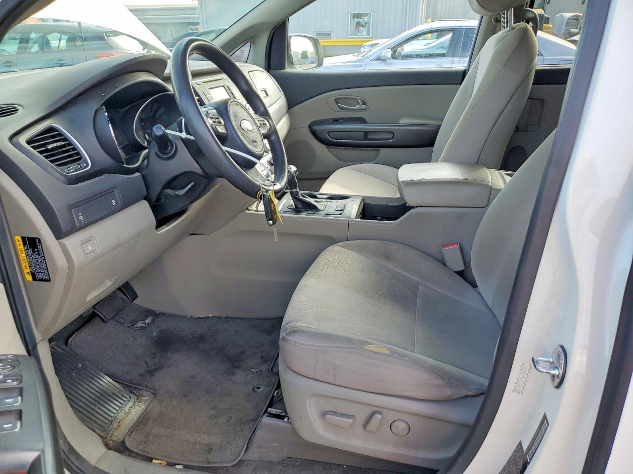 2016 KIA SEDONA