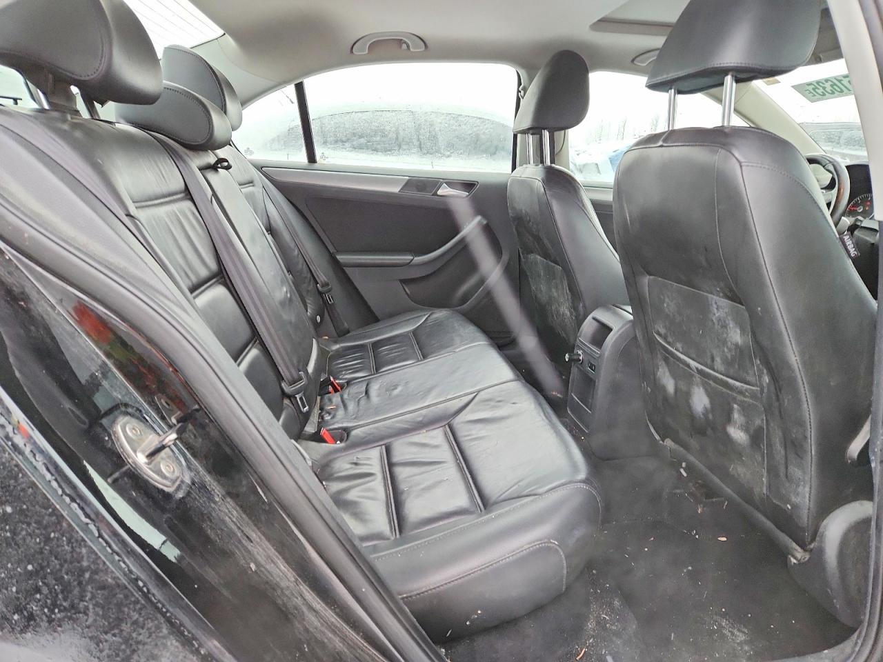 2013 VOLKSWAGEN JETTA