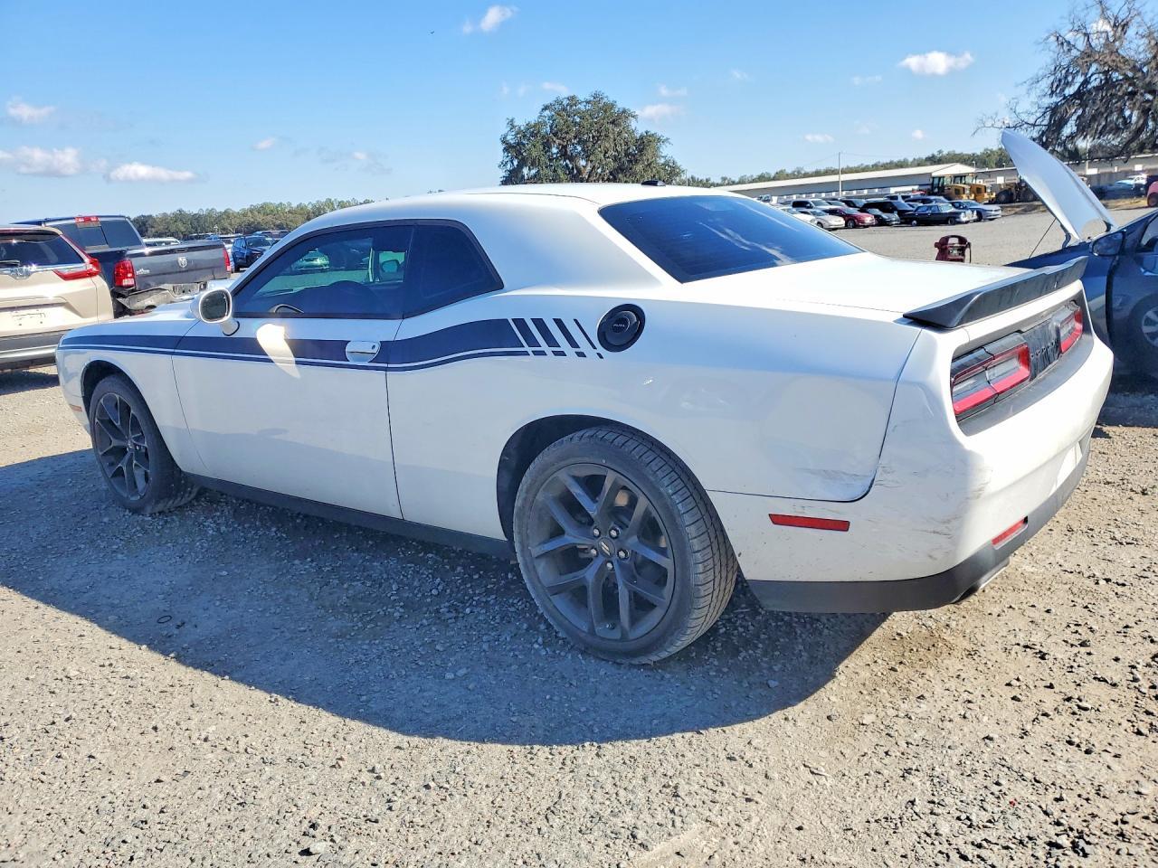2021 DODGE Challenger