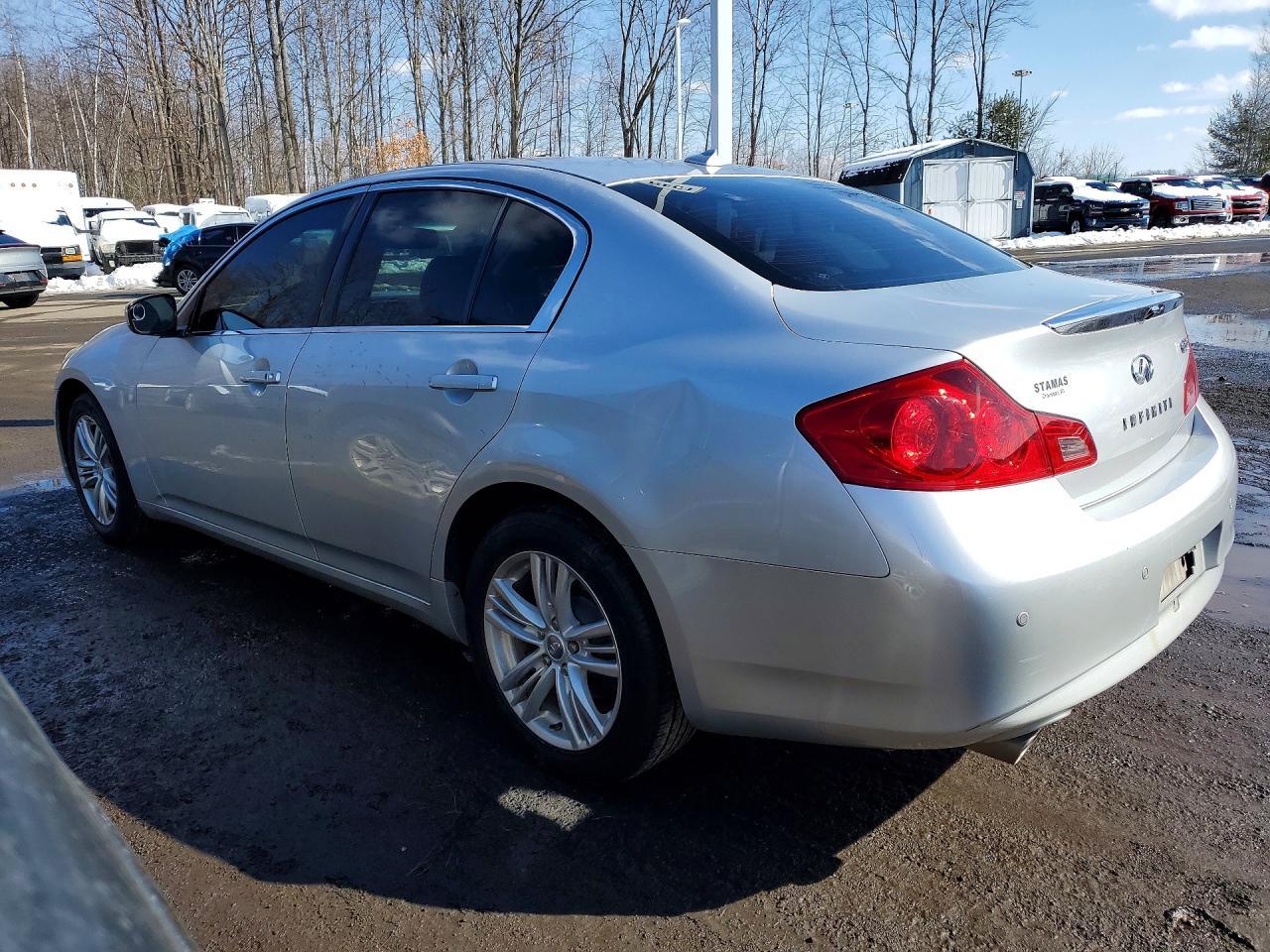 2012 INFINITI G37