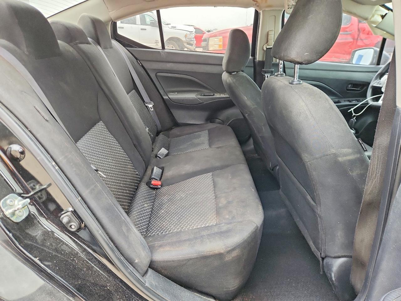 2021 NISSAN VERSA