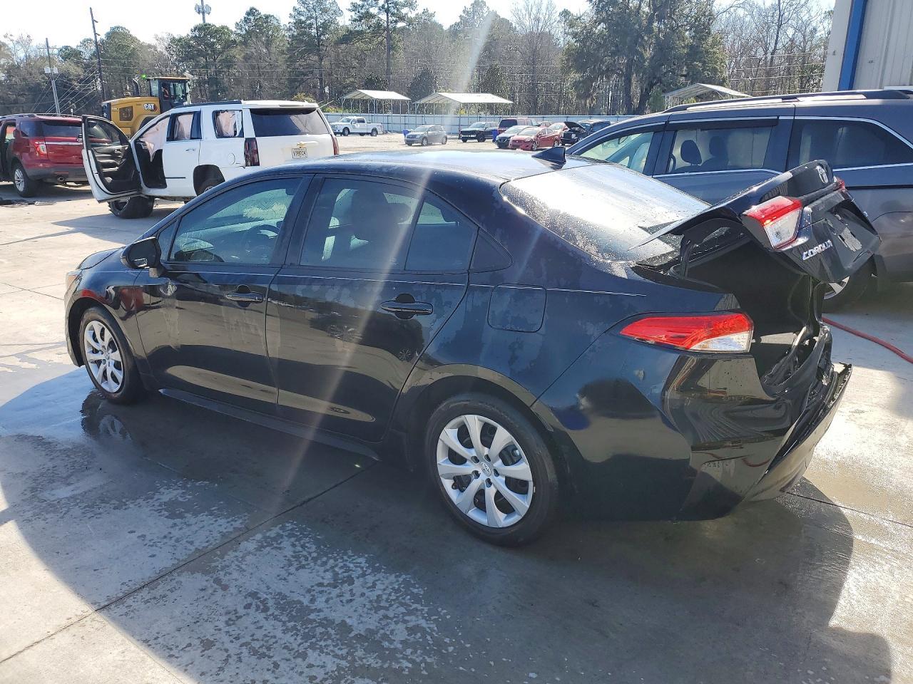 2023 TOYOTA COROLLA