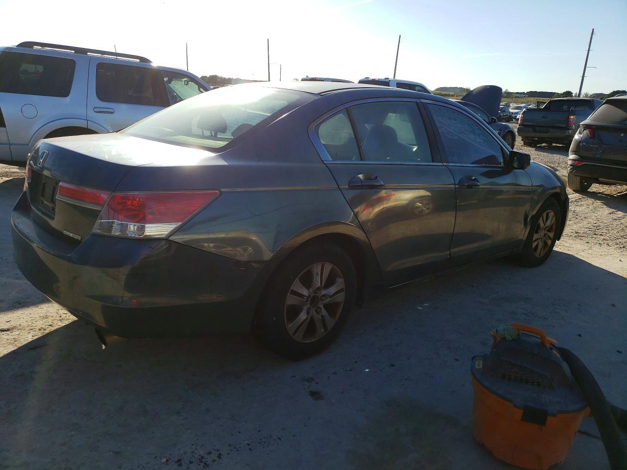 2012 HONDA ACCORD