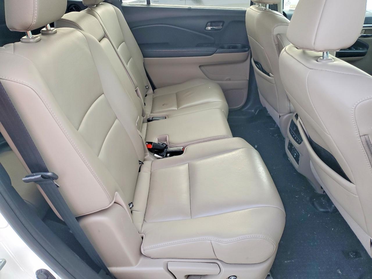 2019 HONDA PILOT
