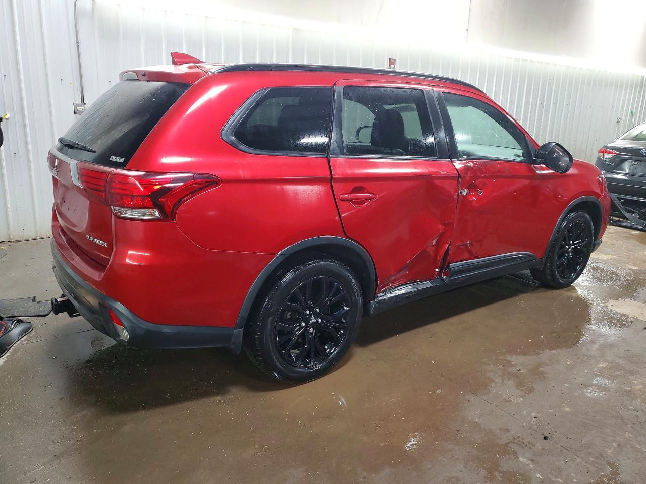 2018 MITSUBISHI outlander
