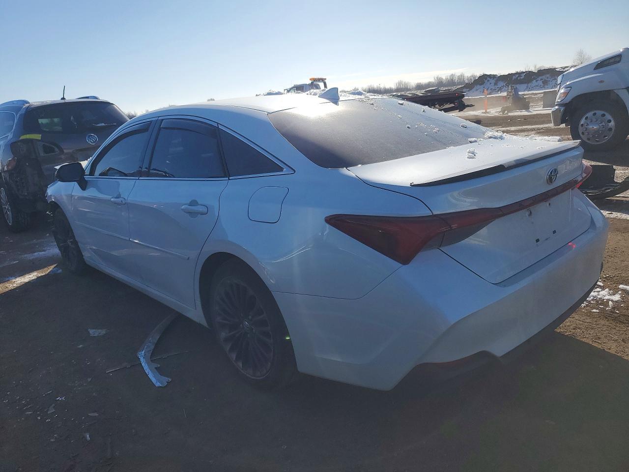 2019 TOYOTA Avalon