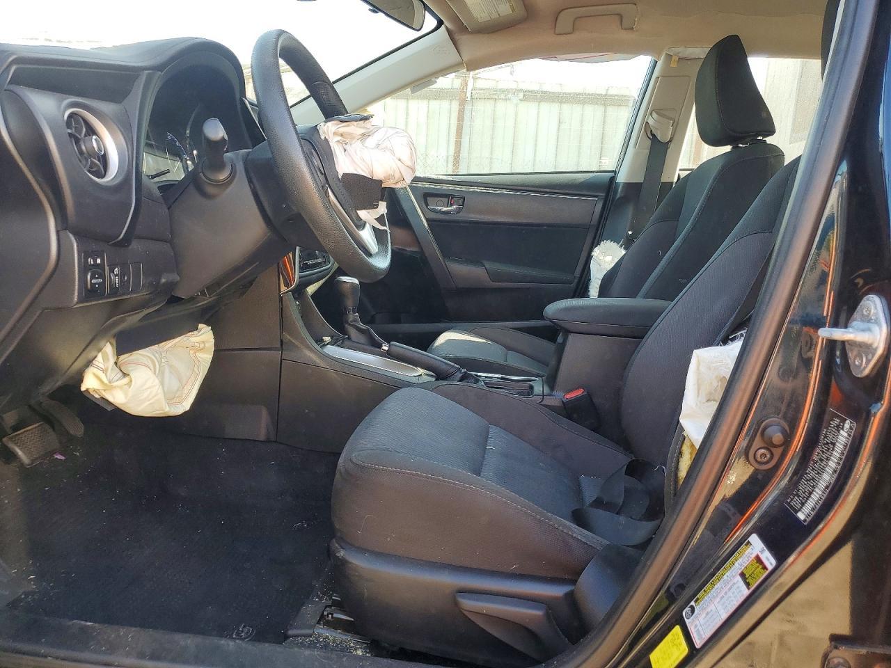 2017 TOYOTA COROLLA