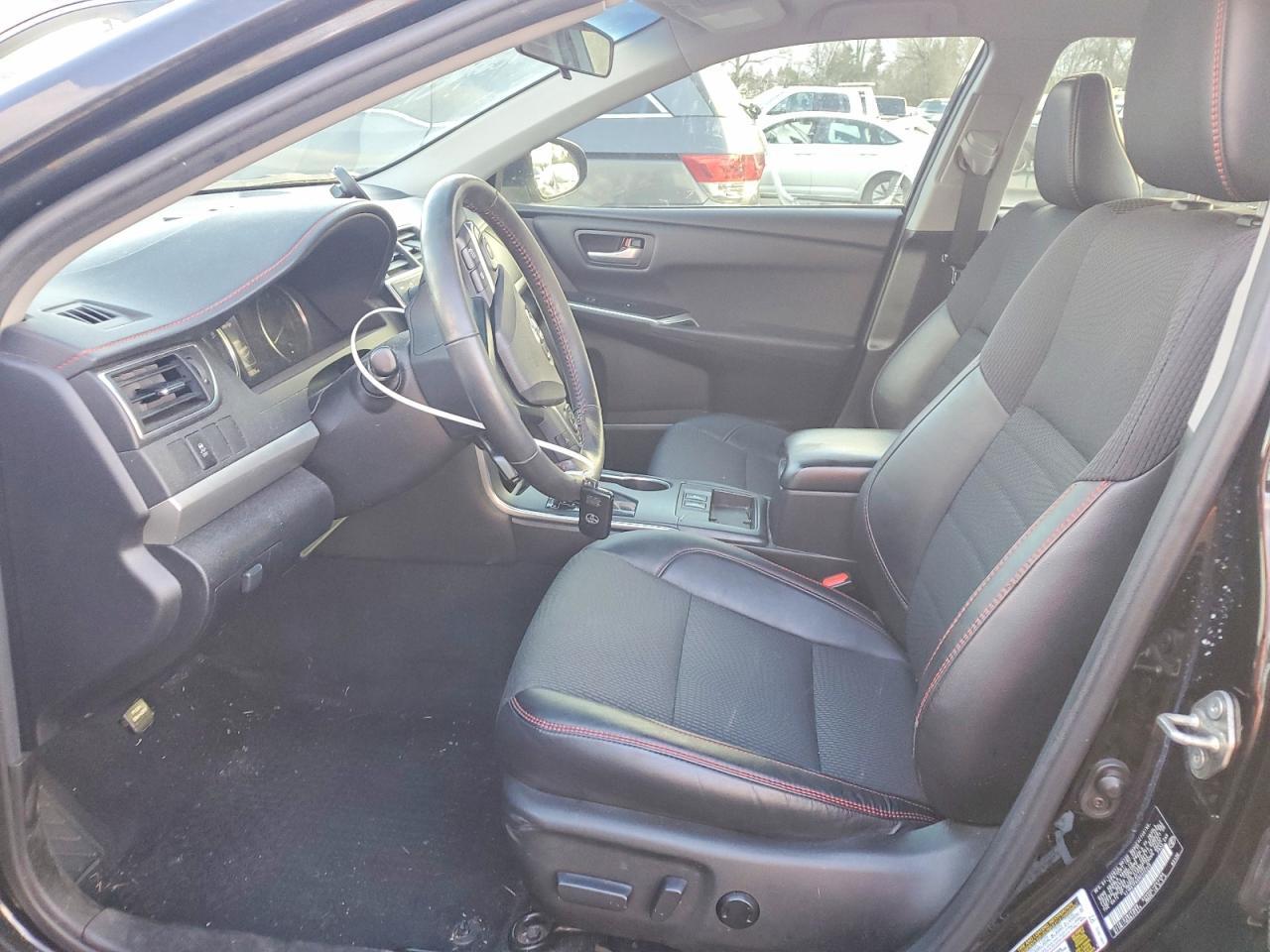 2017 TOYOTA CAMRY