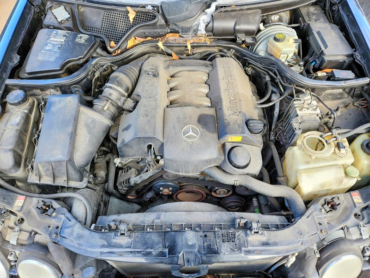 2001 MERCEDES-BENZ E-Class