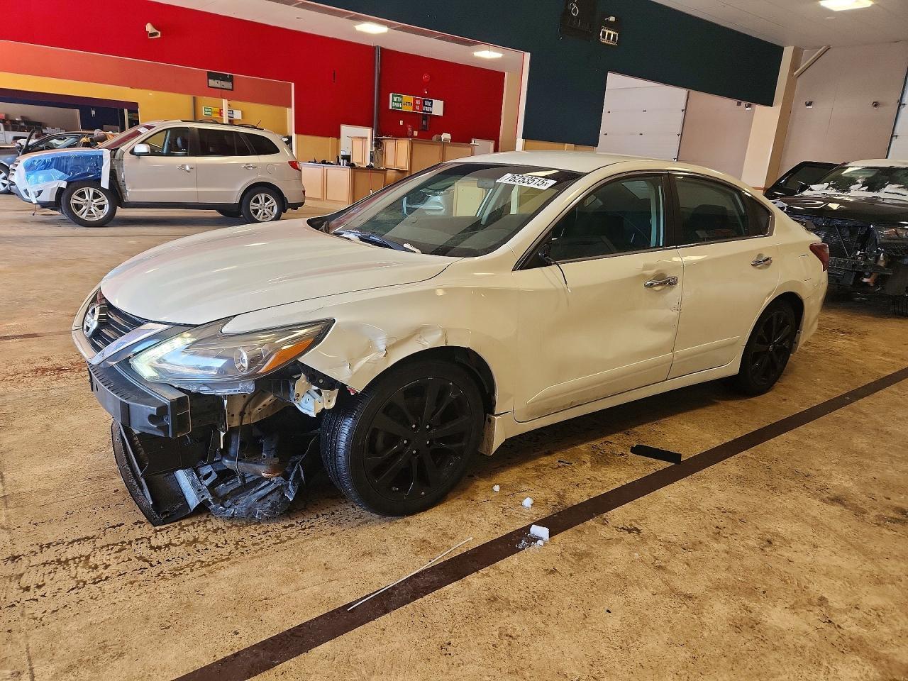 2017 NISSAN ALTIMA