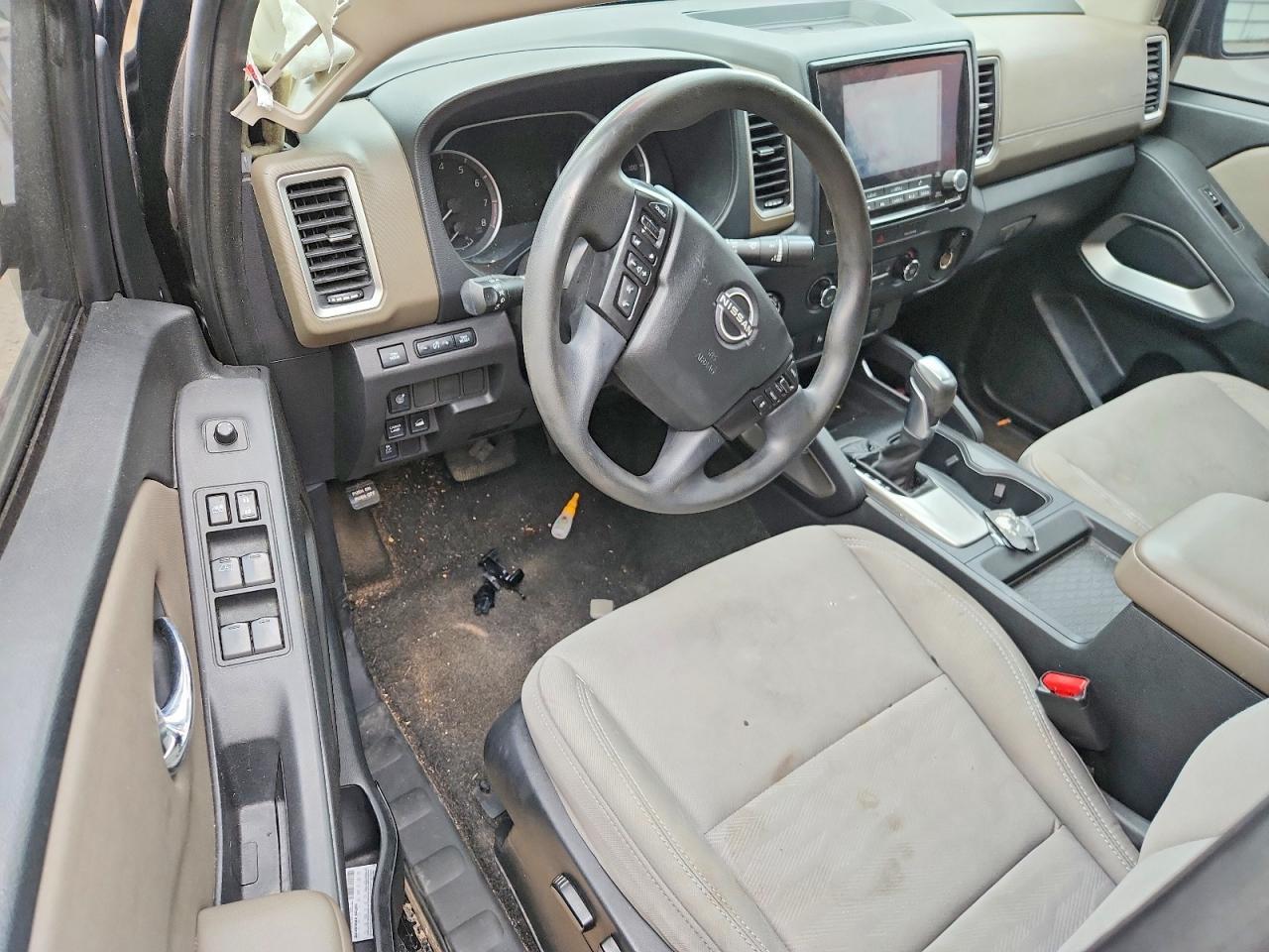 2022 NISSAN Frontier