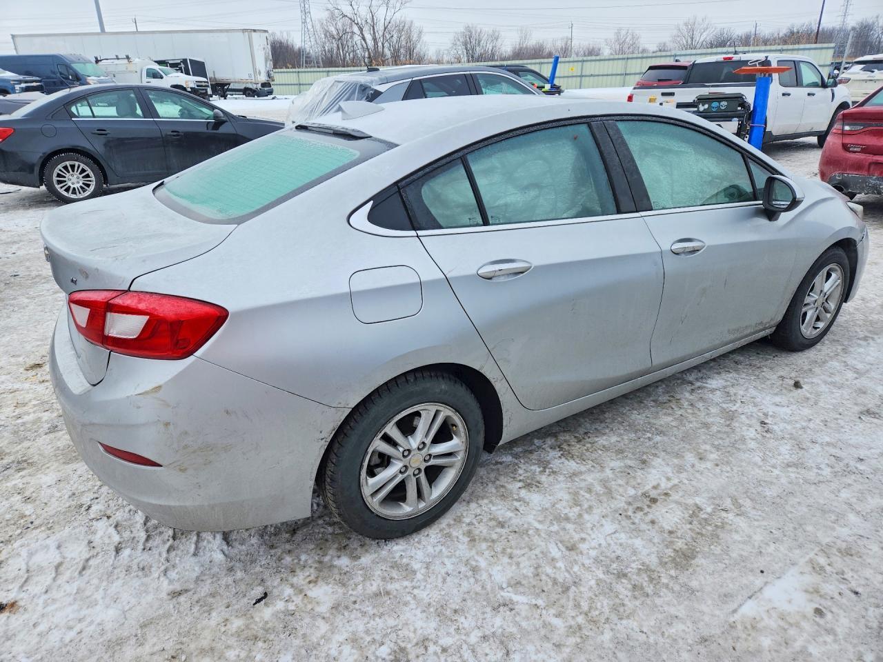 2016 CHEVROLET CRUZE