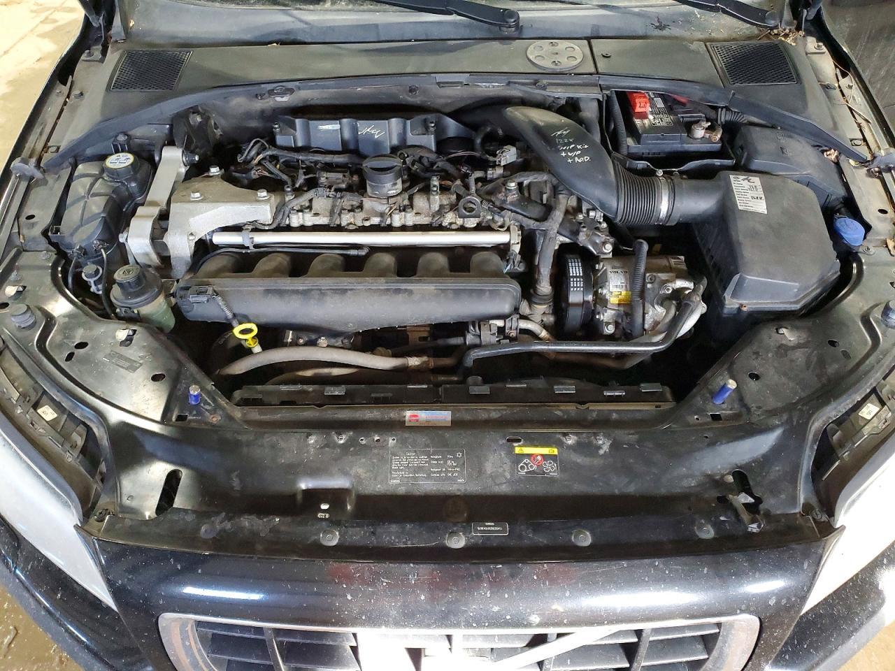 2009 VOLVO XC70