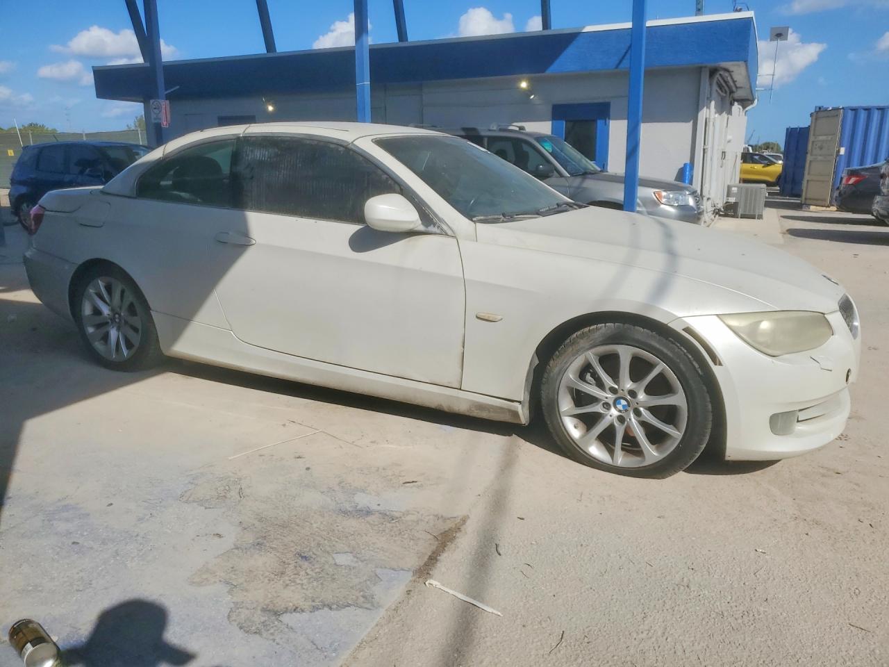 2011 BMW 3 SERIES