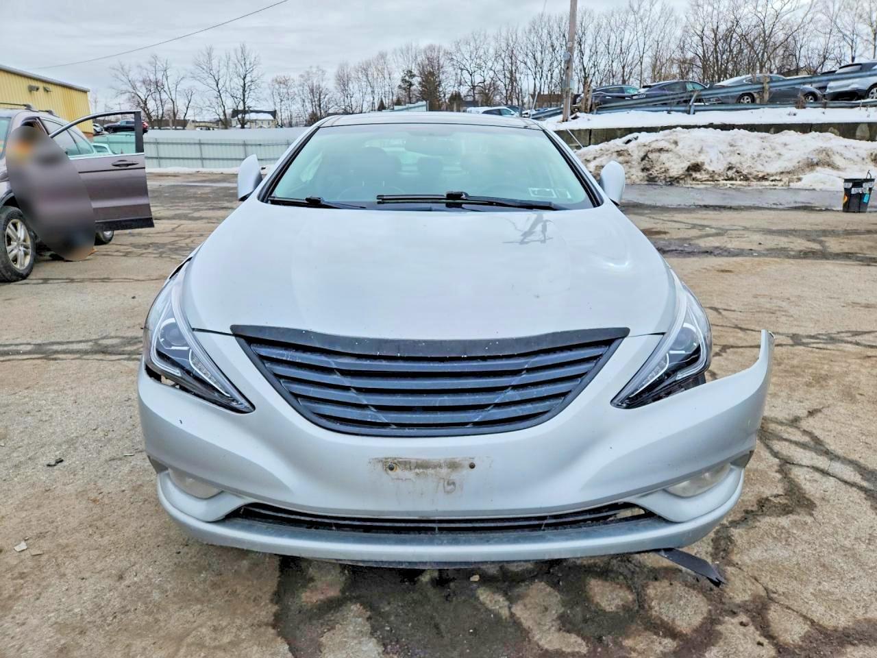 2012 HYUNDAI SONATA