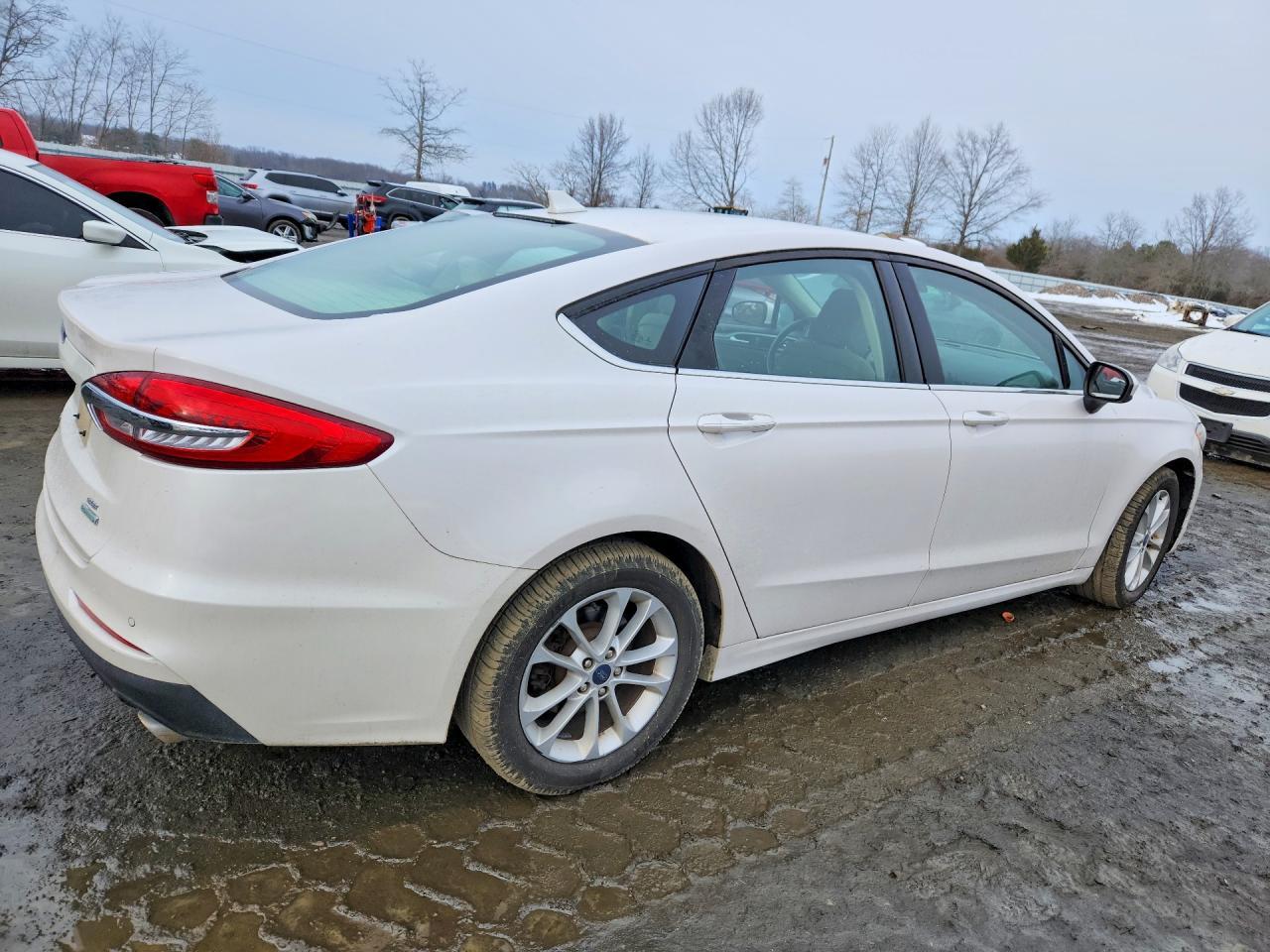 2020 FORD FUSION