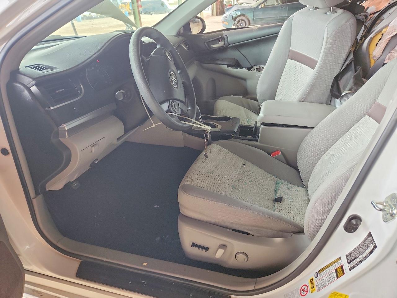 2012 TOYOTA CAMRY