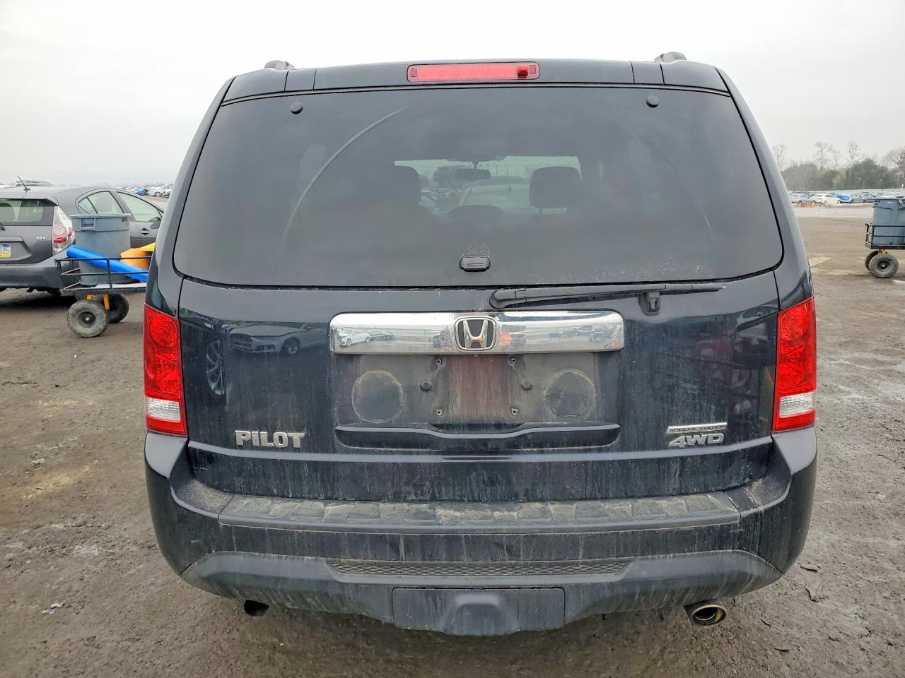2015 HONDA PILOT