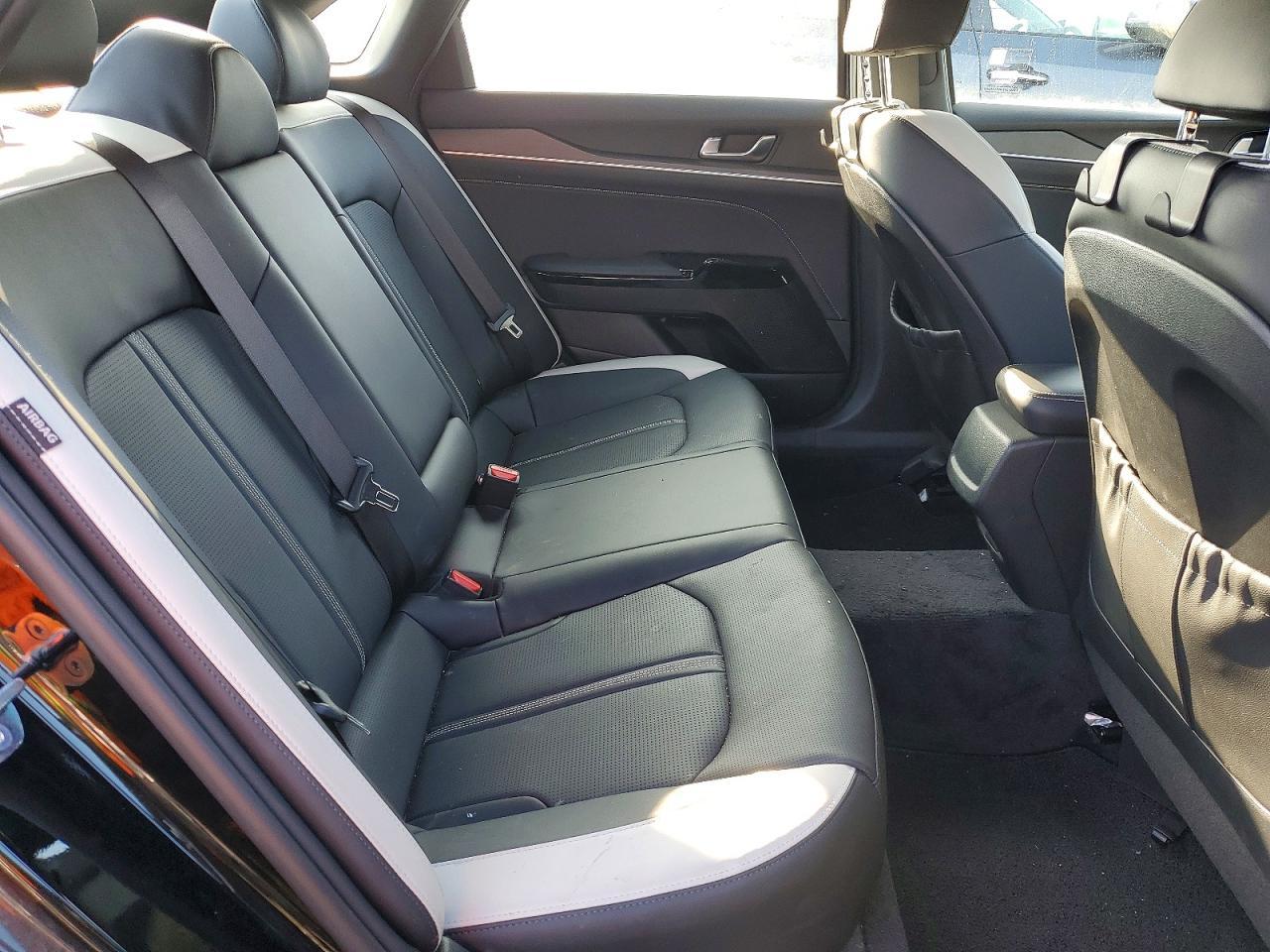 2025 KIA K5