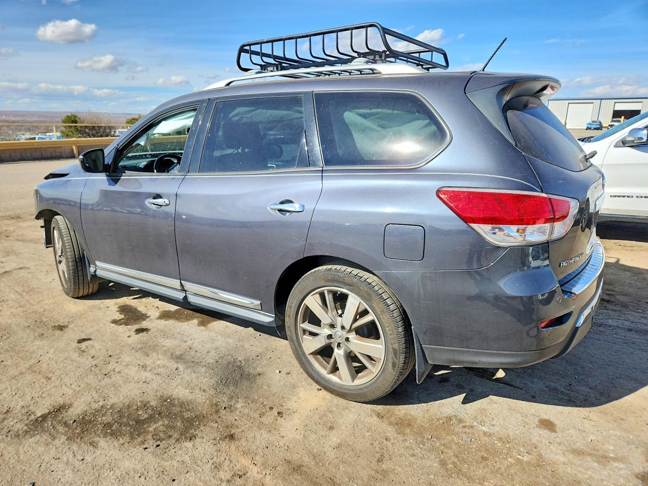 2014 NISSAN PATHFINDER