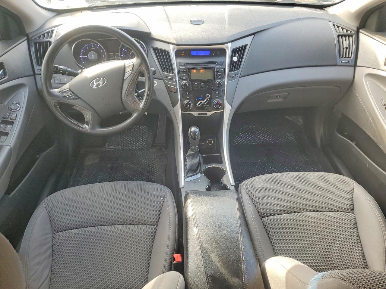 2013 HYUNDAI SONATA