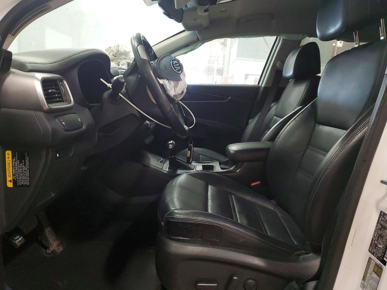 2017 KIA SORENTO
