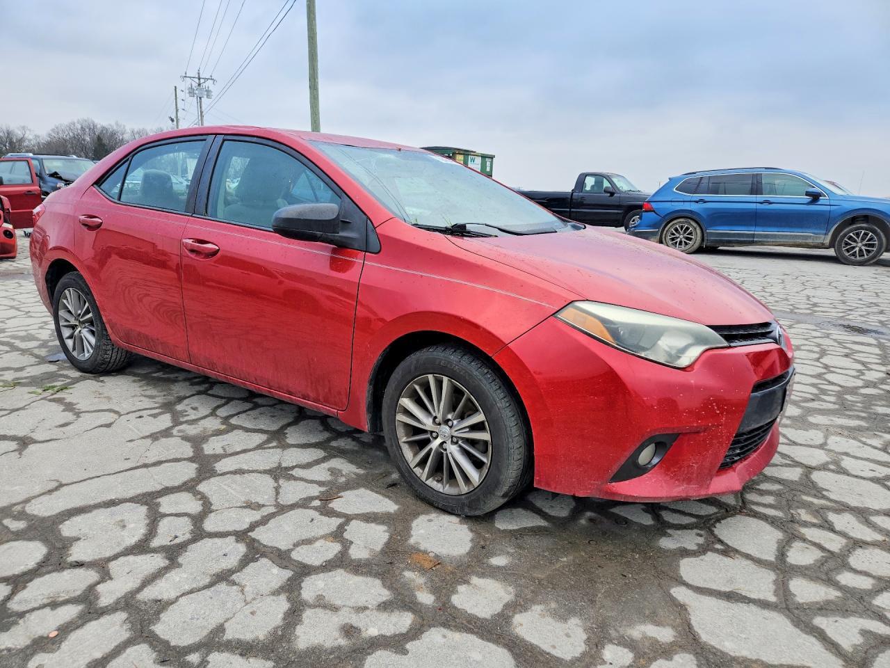 2015 TOYOTA COROLLA