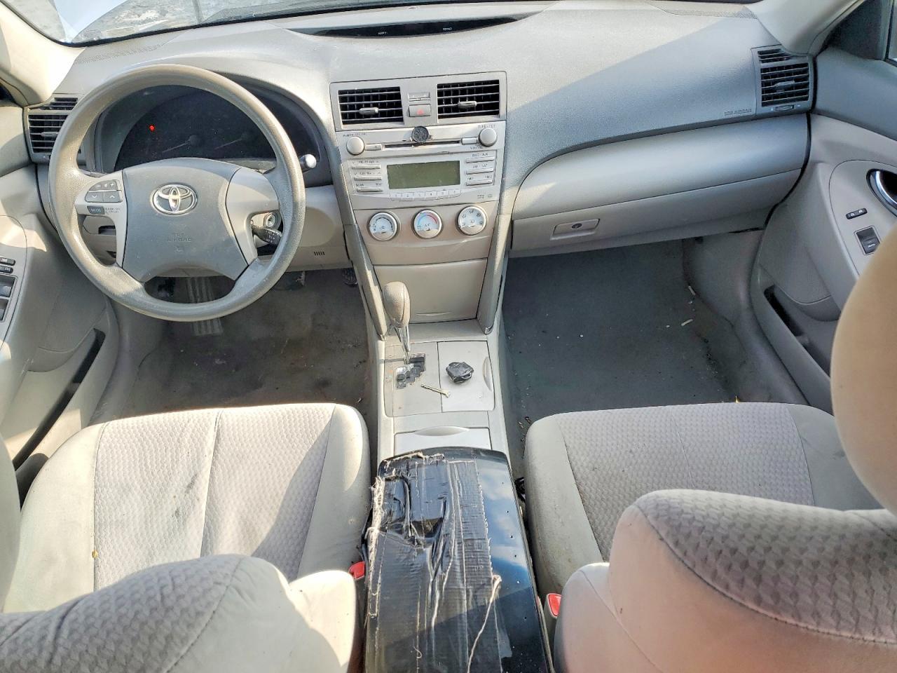 2011 TOYOTA CAMRY