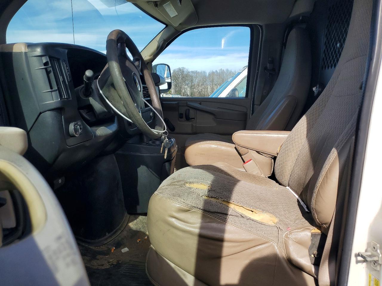 2013 CHEVROLET Express 3500